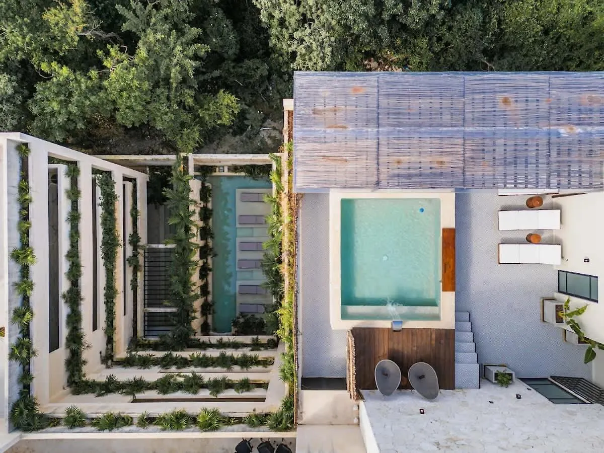 2 Story Penthouse Rooftop Pool Tulum 0*,